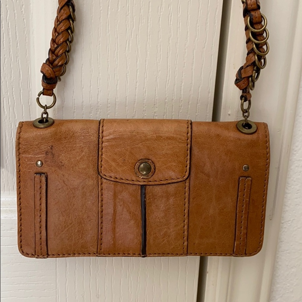 Chloe Wallet With Strap / Crossbody